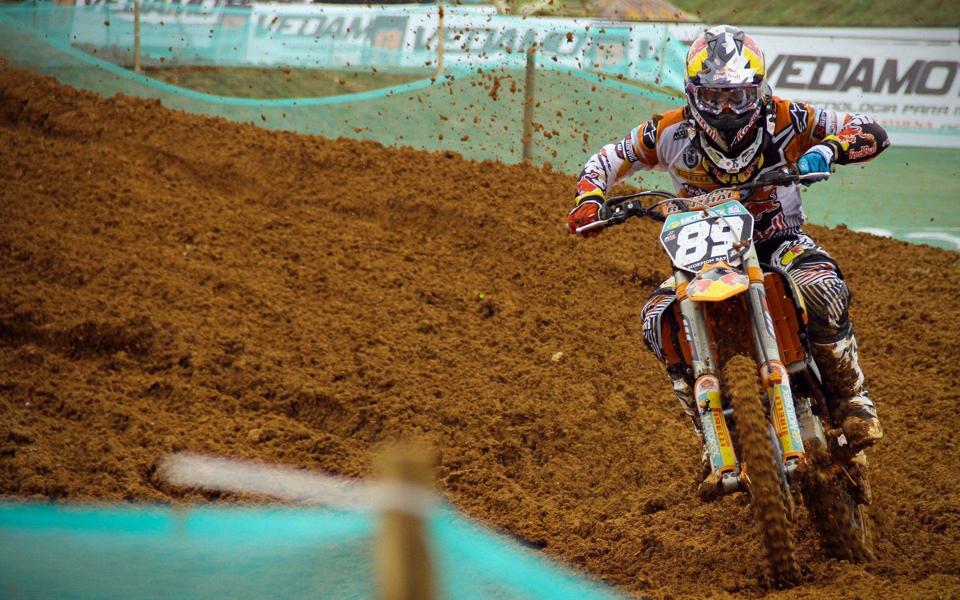 越南主帅自信表示,对阵澳大利亚,技术水平相当仅身体稍逊