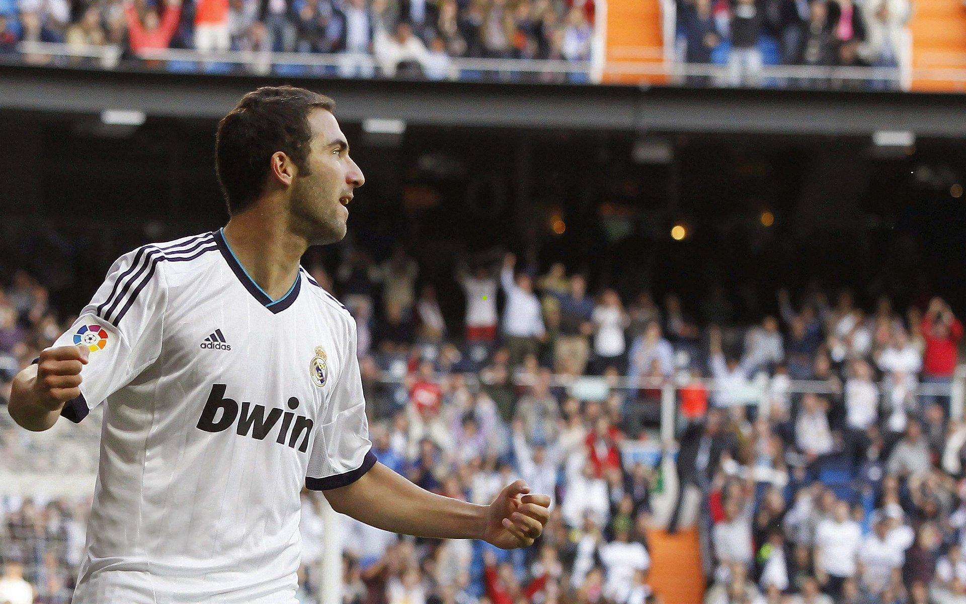 弗拉尼奥，退役球星转身小学西班牙语教师，用教育续写人生赛场